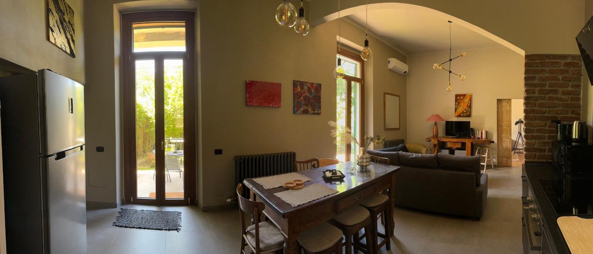 Curt Da Beta - Casa Vacanze Con Giardino, In Corte Del XVIII Secolo Malnate Exterior foto